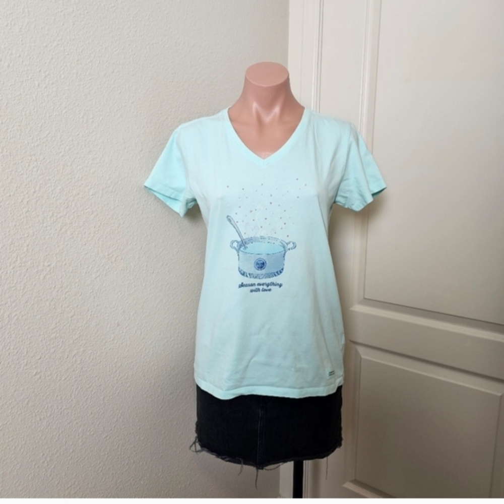 Light Blue Graphic T-Shirt Sz S
